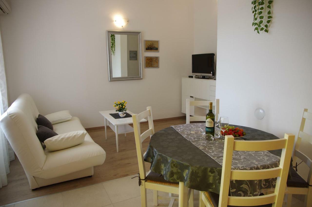 Apartments Sonja Подгора Екстериор снимка