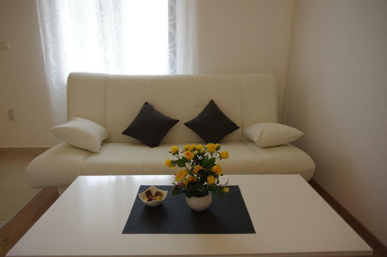 Apartments Sonja Подгора Екстериор снимка