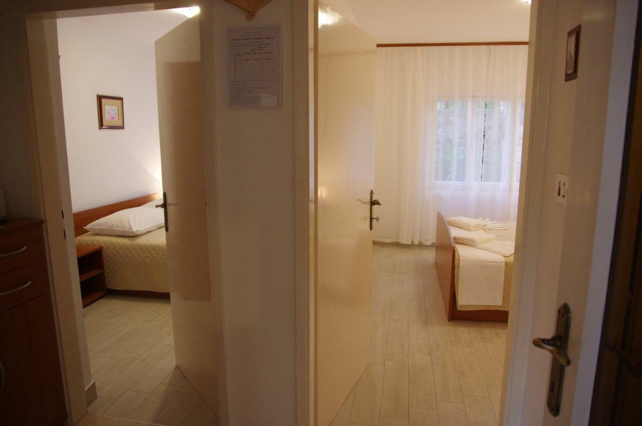 Apartments Sonja Подгора Екстериор снимка